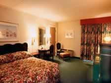 B. Mae's Resort Inn & Suites in Junction, New Hampshire