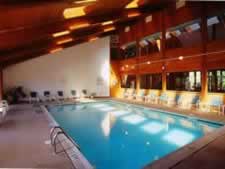 B. Mae's Resort Inn & Suites in Junction, New Hampshire