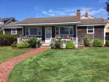 Brant Point Courtyard in Nantucket, Massachusetts