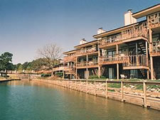 Emerald Isle Condominiums in Hot Springs, Arkansas