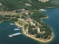 Escapes! to Branson Yacht Club  in Branson, Missouri