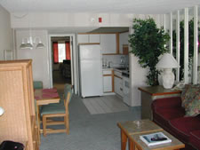 Holiday Beach Resort-Destin in Destin, Florida