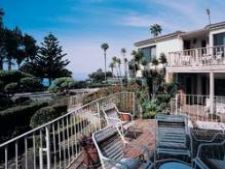 Laguna Shores in Laguna Beach, California