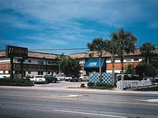 Mariner Beach Club in St. Pete Beach, Florida