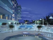 Solara Surfside in Surfside, Florida