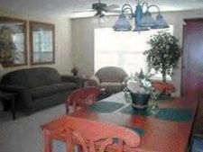 Surrey Vacation Resort in Branson, Missouri