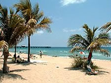 Windjammer Resort & Beach Club in Lauderdale-by-the-Sea, Florida