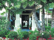 Winners Circle Beach & Tennis Resort in Solana Beach, California
