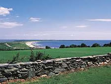 Wyndham Bay Voyage Inn in Jamestown, Rhode Island