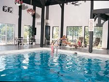 Harbour Inn and Resort Club in Brechin, Ontario, Canada