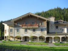 Heffley Boutique Inn in Sun Peaks, British Columbia, Canada