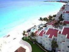 Hotel y Villas Solaris Cancun in Cancun, Mexico