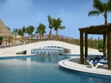 Xpu-Ha Palace in Puerto Aventuras, Mexico
