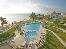 Azul Hotel and Beach Resort in Puerto Morelos, Mexico