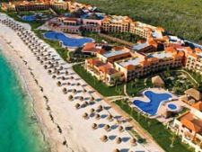 Ocean Coral and Ocean Turquesa in Puerto Morelos, Mexico
