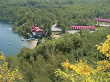 GeoHoliday Heights in St.-Hippolyte, Quebec, Canada